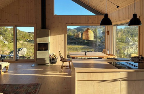Kroderen House | Architect-designed cabin with views of Sigdal