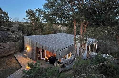Risor House | Architect-designed cabin with fjordviews