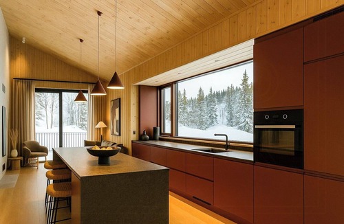 Skeikampen House | Architect designed mountain cabin at Kvitfjell