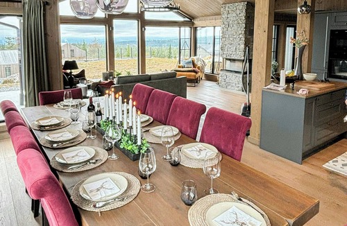 Gran House | Architect mountain cabin at Lygna with views