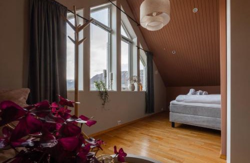 Tromso Villa | ARCTIC HOMES - The Spacious Villa
