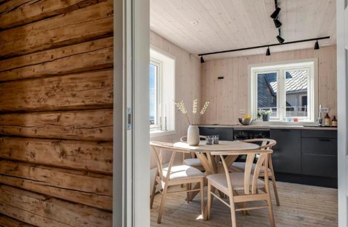 Oksnes House | Arctic Nest