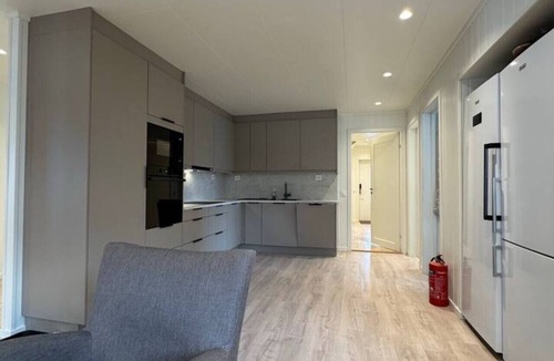 Tromso House | Arctic Nine - Rom nr 8 - Sentralt på øya
