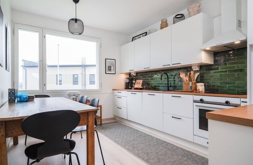 Rovaniemi Apartment | Arctic River View Flat By Lapland Host