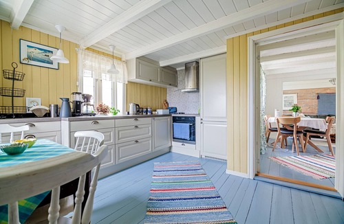 Haukland House | Arctic Waves Cottage, Haukland