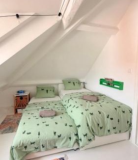 Stavanger House | Asanzo Historic Attic-Traditional Norwegian Home & Warm Indian Hospitality