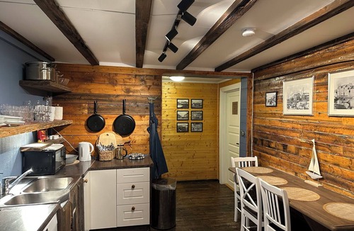 Kabelvag Hostel | Astra Whale - Waterfront Boutique Hostel in Lofoten