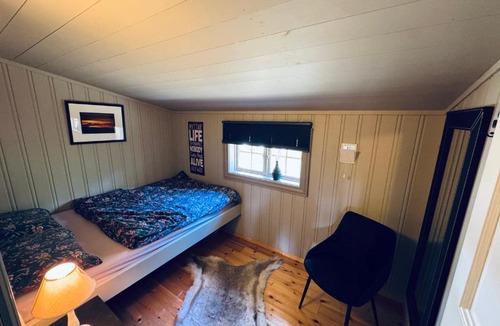 Lesja House | Atmospheric cabin by Lesjaskogsvatnet