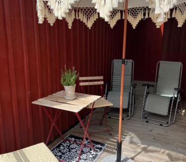 Alingsas Apartment | Attefallshus Alingsås/Dammen.