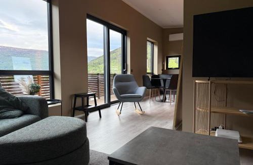 Stryn Apartment | Aurora Apartments - Mountain View