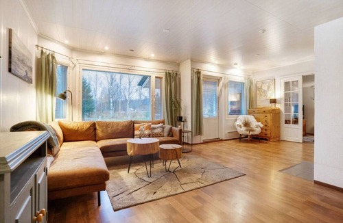 Rovaniemi House | Aurora Forest Villa, Private Sauna By Lapland Host