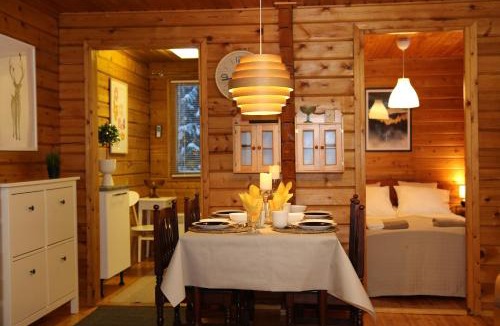 Sonka Villa | Aurora Lapland Villa Private Arctic Reset at 66'33 - Ideal for Aurora Spotting