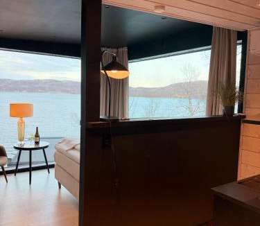 South Varanger Resort | Aurora Sea Lodges