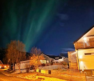 Tromsdalen Apartment | Aurora View Apartment - Free Parking & Walkable City Location