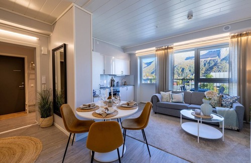 Svolvaer Apartment | Aurora View Apartment Svolvær