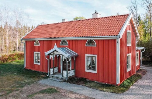 Nassjo Municipality House | Authentic 1800s cottage in Småland