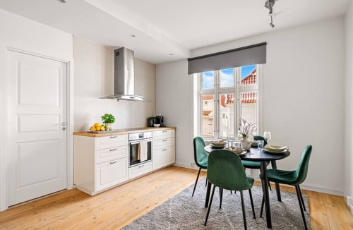 Bergen City Centre Apartment | Authentic Bergen Charm in Famous Neighborhood