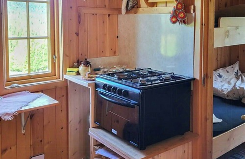 Hundorp House | Authentic cabin on a scenic plot