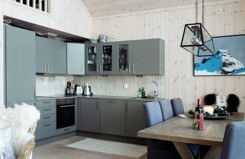 Ringsaker House | Authentic family cabin experience at Sjusjøen