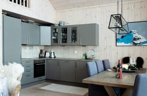 Ringsaker House | Authentic Family Cabin Experience At Sjusjøen