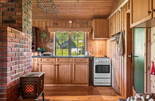 Vinje Cabin | Authentic Secluded Mountain Gem in Telemark
