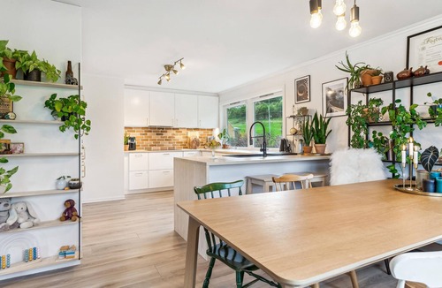 Strandebarm Apartment | Awesome apartment in Strandebarm