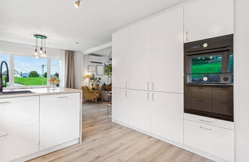 Strandebarm Apartment | Awesome apartment in Strandebarm