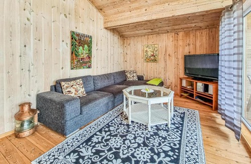 Fargelanda Apartment | Awesome Apartment In Färgelanda