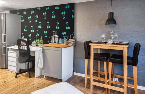 Kungsladugard Apartment | Awesome apartment in Göteborg with WiFi