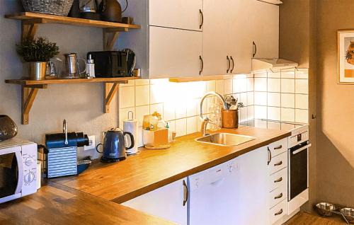 Lindesnes Apartment | Awesome Apartment In Lindesnes With Wifi