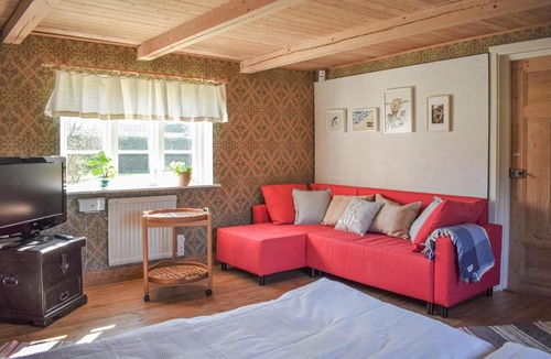 Nybrostrand Apartment | Awesome Apartment In Nybrostrand