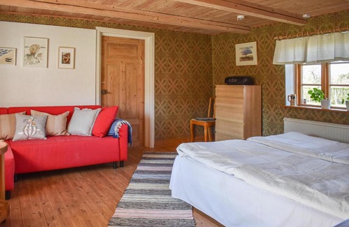Nybrostrand Apartment | Awesome Apartment In Nybrostrand