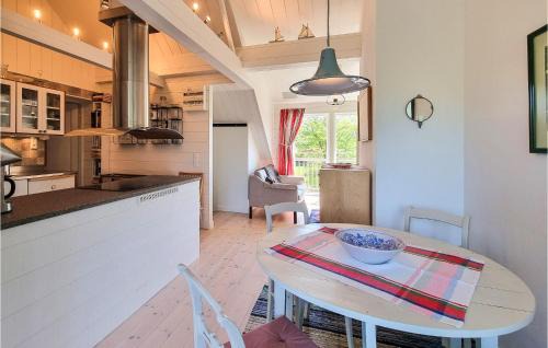 Bohus-Malmon Apartment | Awesome Apartment In Bohus-Malmön