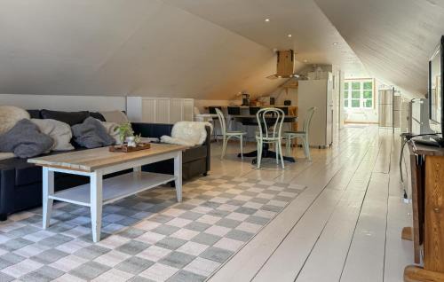 Odestugu Apartment | Awesome Apartment In Vaggeryd With Sauna