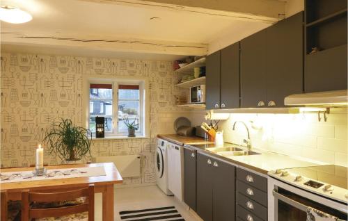 Ostra Sonnarslov House | Awesome Home In Östra Sönnarslöv