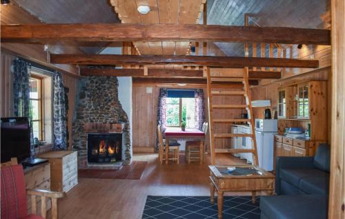 Tvetaryd House | Awesome Home In Backaryd