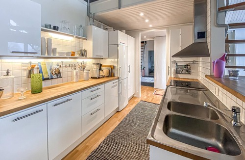 Storlinge House | Awesome home in Borgholm with sauna