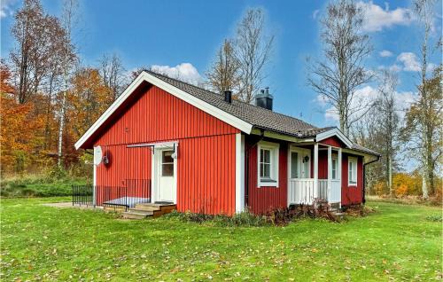 Knared House | Awesome Home In Brånalt With Kitchen