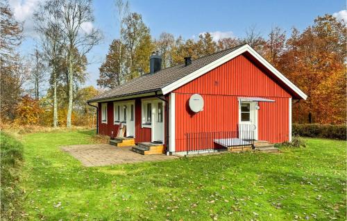 Knared House | Awesome Home In Brånalt With Kitchen