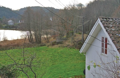 Farsund House | Awesome home in Farsund with lake view