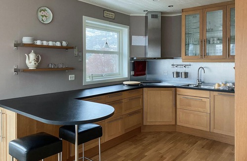 Farsund House | Awesome home in Farsund with WiFi
