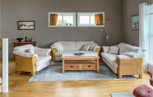 Farsund House | Awesome Home In Farsund With Wifi