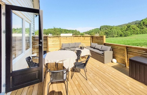 Fitjar House | Awesome home in Fitjar with house sea view