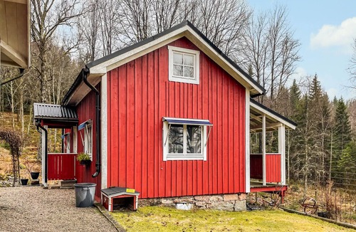 Boras Municipality House | Awesome home in Fristad with WiFi
