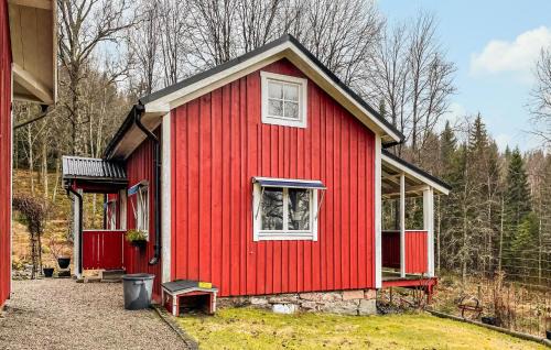 Boras Municipality House | Awesome Home In Fristad With Wifi