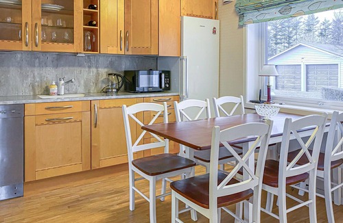 Sandoy House | Awesome home in Harøya