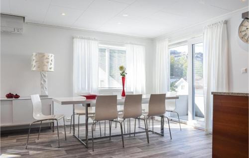 Sokndal House | Awesome Home In Hauge I Dalane With Wifi