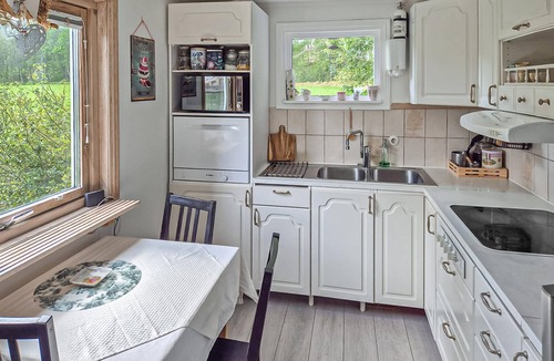 Hyssna House | Awesome home in Hyssna