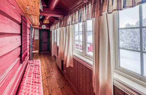 Nord-Fron House | Awesome home in Kvam with sauna
