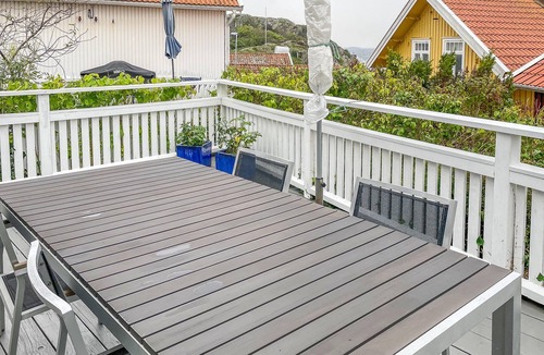 Kyrkesund House | Awesome home in Kyrkesund with WiFi